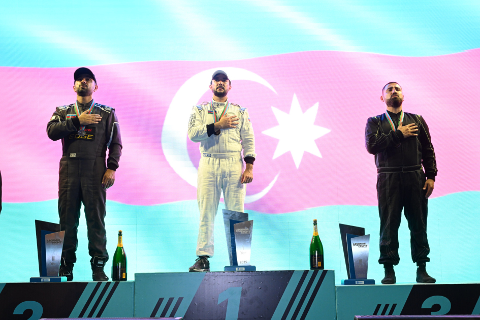 “Legends of The Night” stun Baku: Legend Cars, karting finale, and drift show (PHOTO)