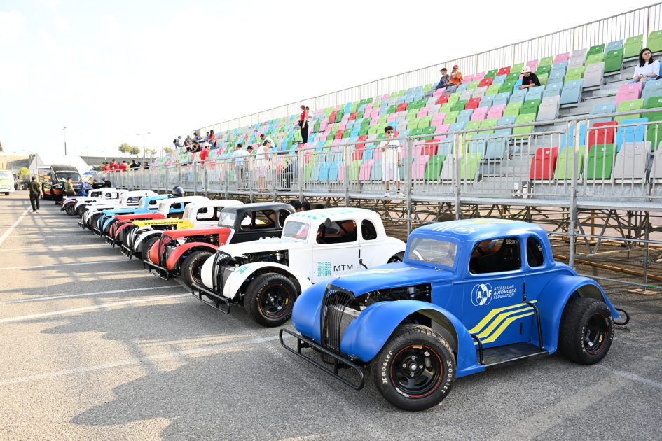 “Legends of The Night” stun Baku: Legend Cars, karting finale, and drift show (PHOTO)