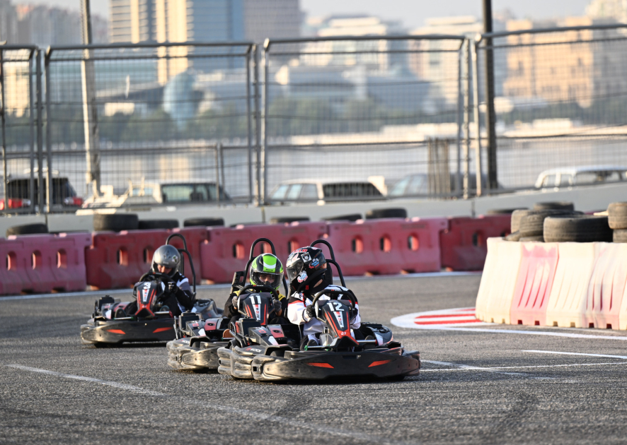 “Legends of The Night” stun Baku: Legend Cars, karting finale, and drift show (PHOTO)