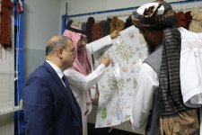 Azerbaijan supports launch of women’s carpet weaving center in Afghanistan (PHOTO)