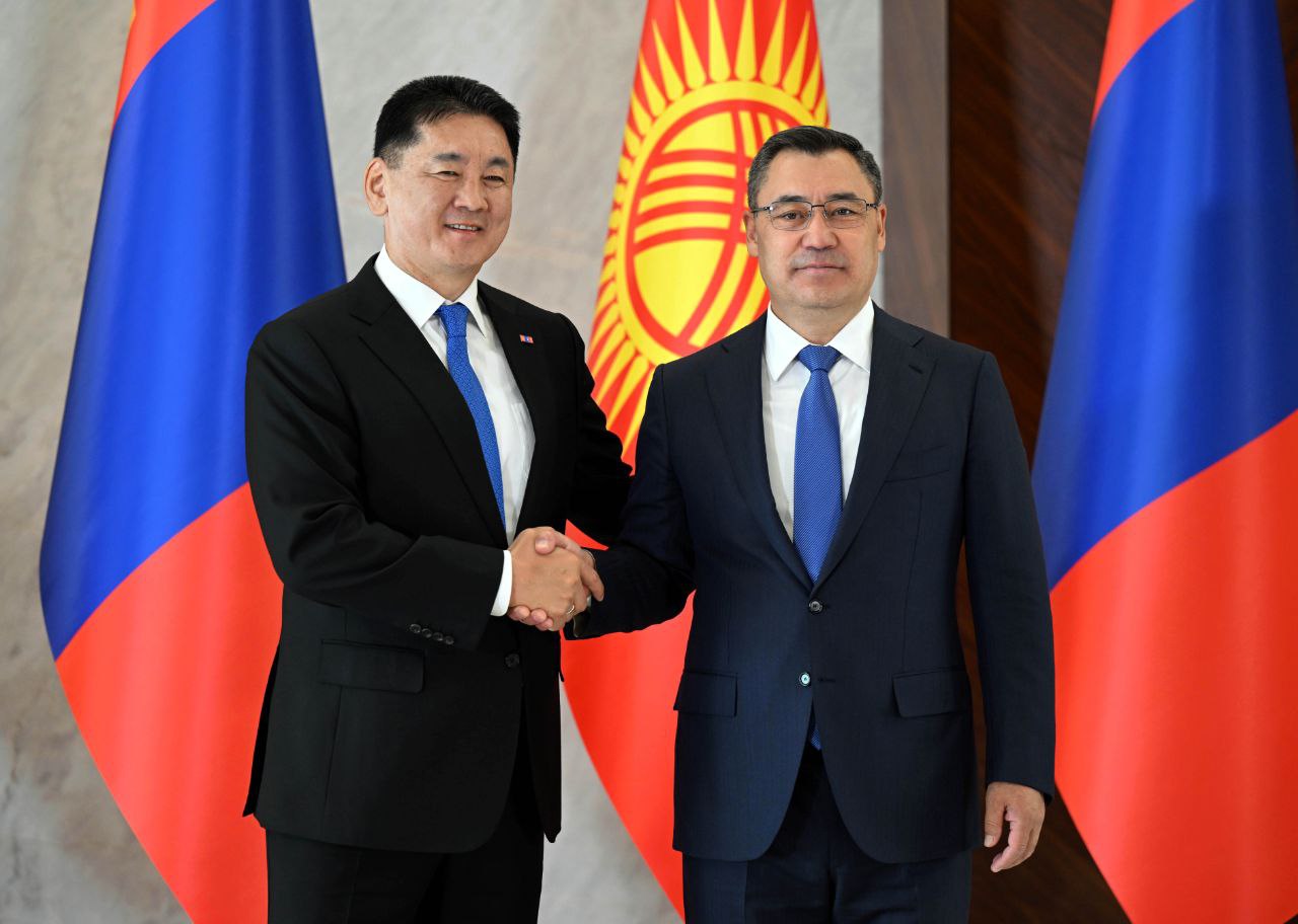 Bishkek hosts high-level talks between Kyrgyz and Mongolian presidents