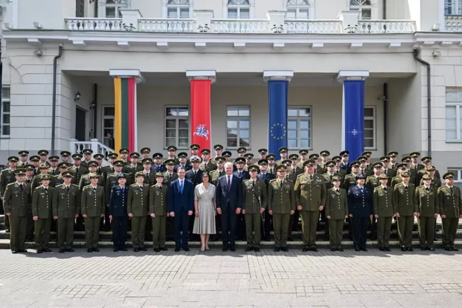Lithuania honors top military graduate with sword of honor in Vilnius