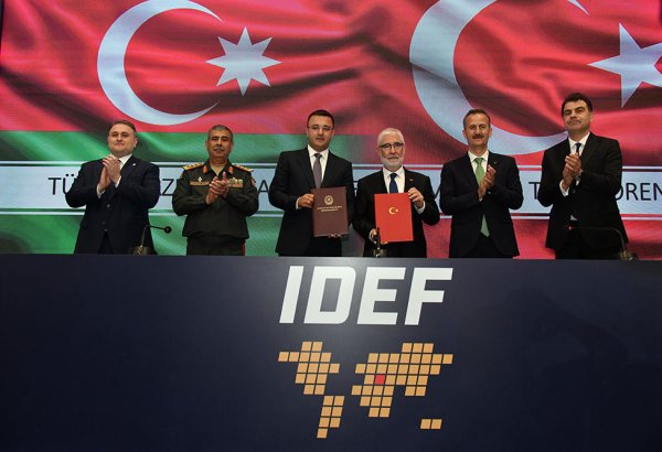 Azerbaijani defense industry marks milestone with signing ceremony at IDEF 2025