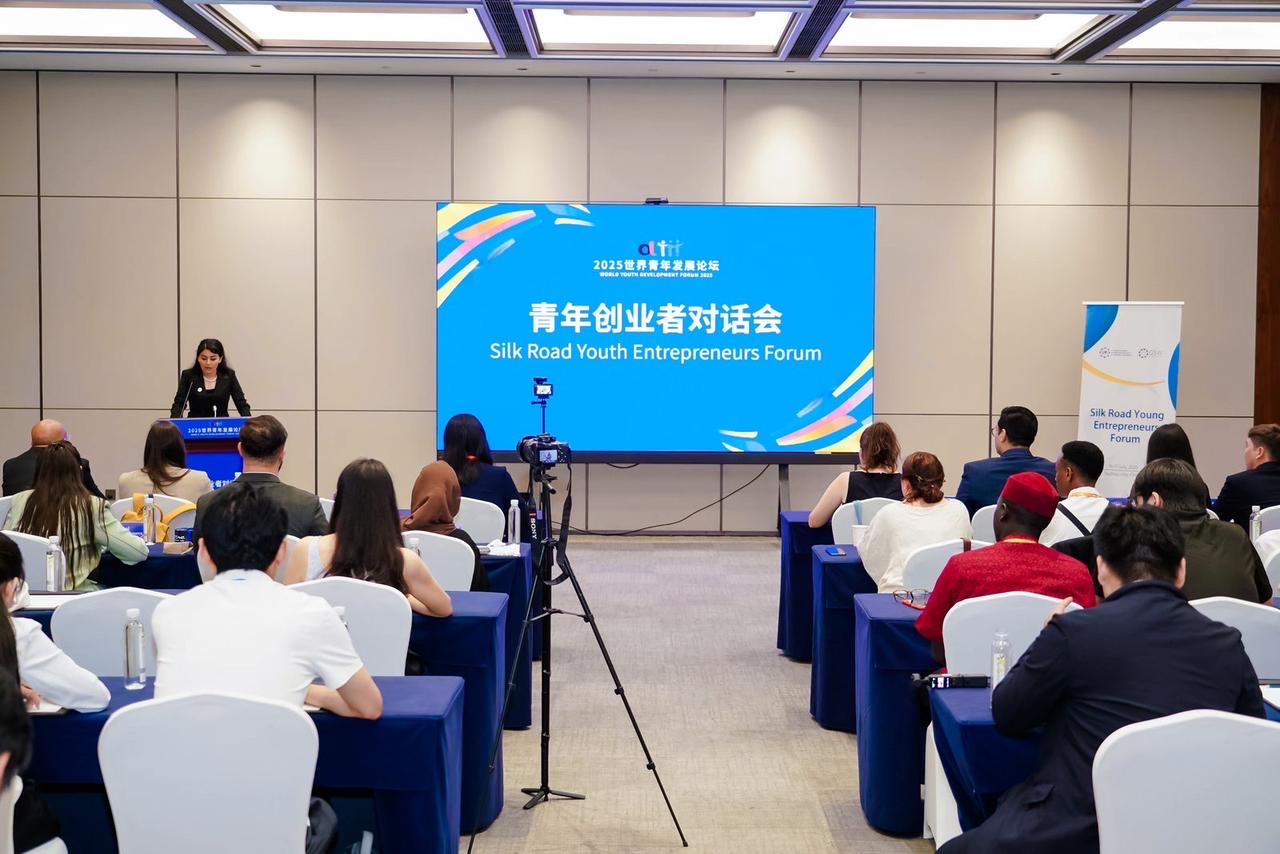 Azerbaijan joins global debates at Youth Development Forum (PHOTO)