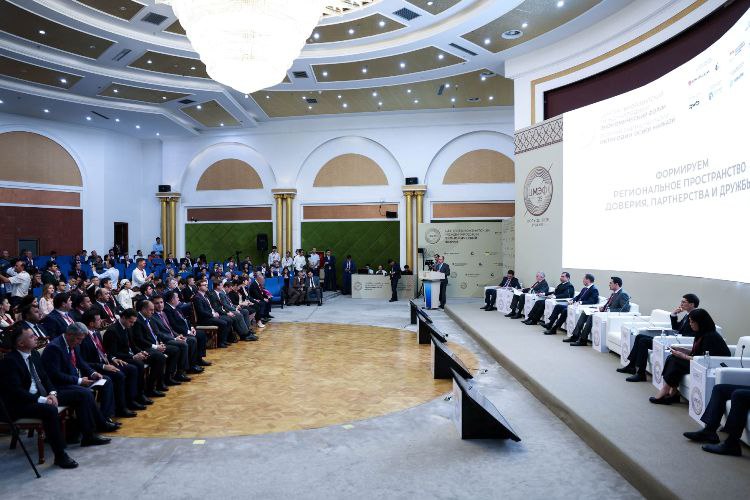 Tajikistan strikes deals to speed up industrial and digital cooperation