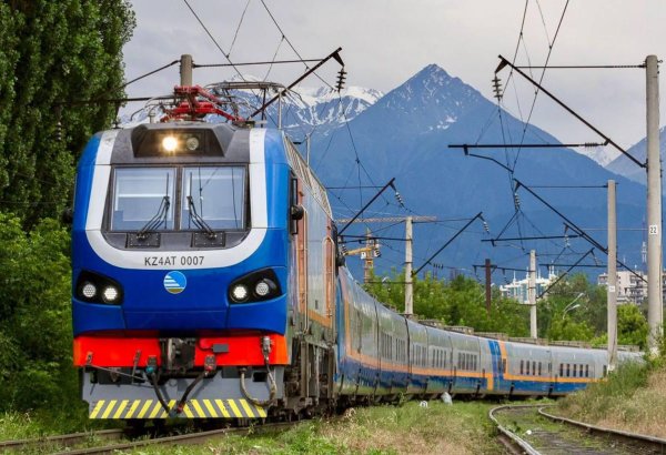 Kazakhstan posts surge in freight car and locomotive production in 1H2025