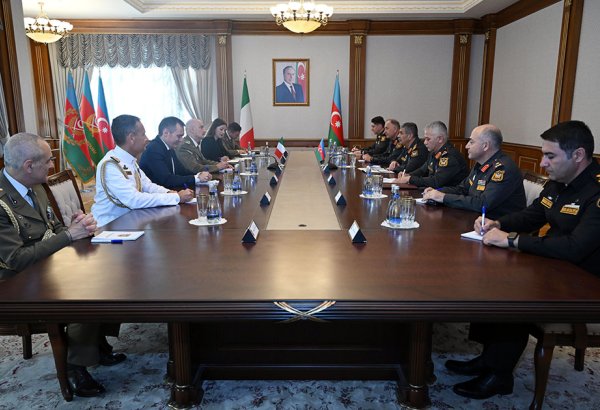 Azerbaijan, Italy explore new frontiers in military cooperation (PHOTO)