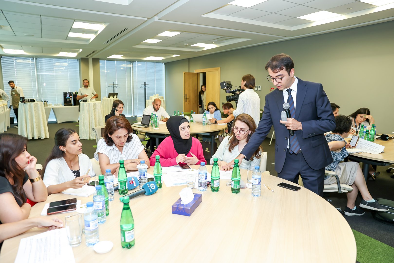 Azerbaijan's SOFAZ holds training for media representatives (PHOTO)
