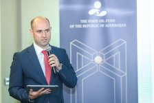 Azerbaijan's SOFAZ holds training for media representatives (PHOTO)