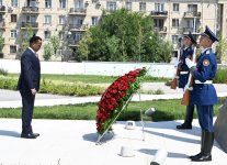 Somalia's FM visits Victory Park in Azerbaijan's Baku (PHOTO)
