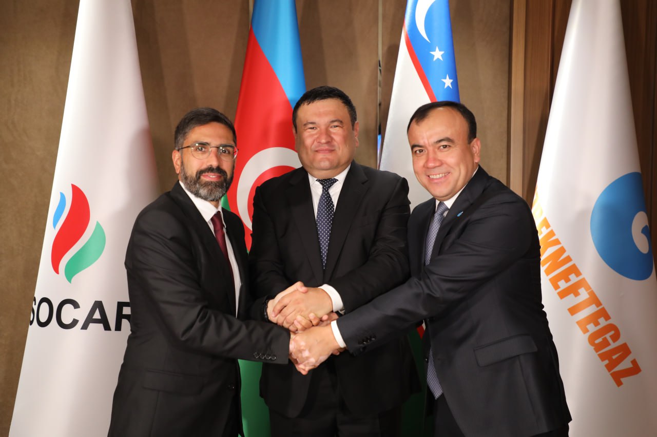 SOCAR, Uzbekneftegaz sign agreement to explore hydrocarbons in Ustyurt region (PHOTO)