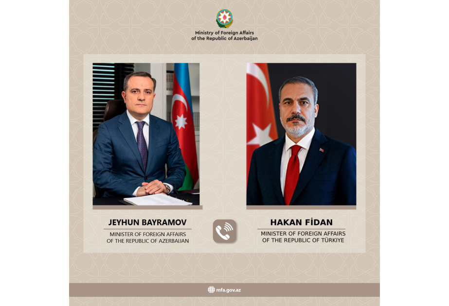 Azerbaijani FM updates Turkish counterpart on peace process with Armenia