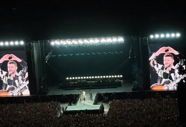 Timberlake wows Azerbaijan's Baku crowd with high-octane stadium performance (VIDEO/PHOTO)