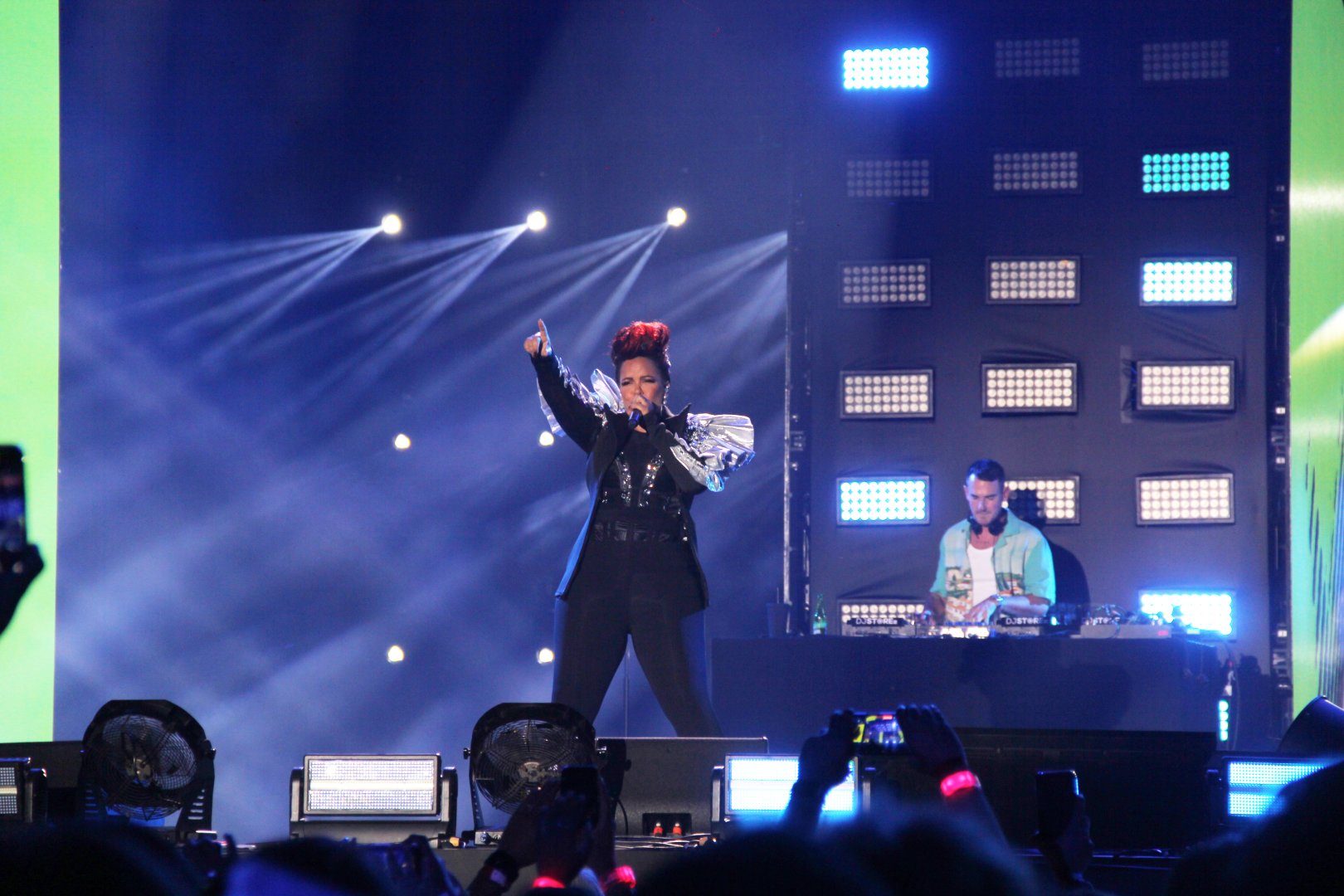 Dream Fest turns up heat in Azerbaijan's Baku with wild finale of beats and lights (PHOTO)