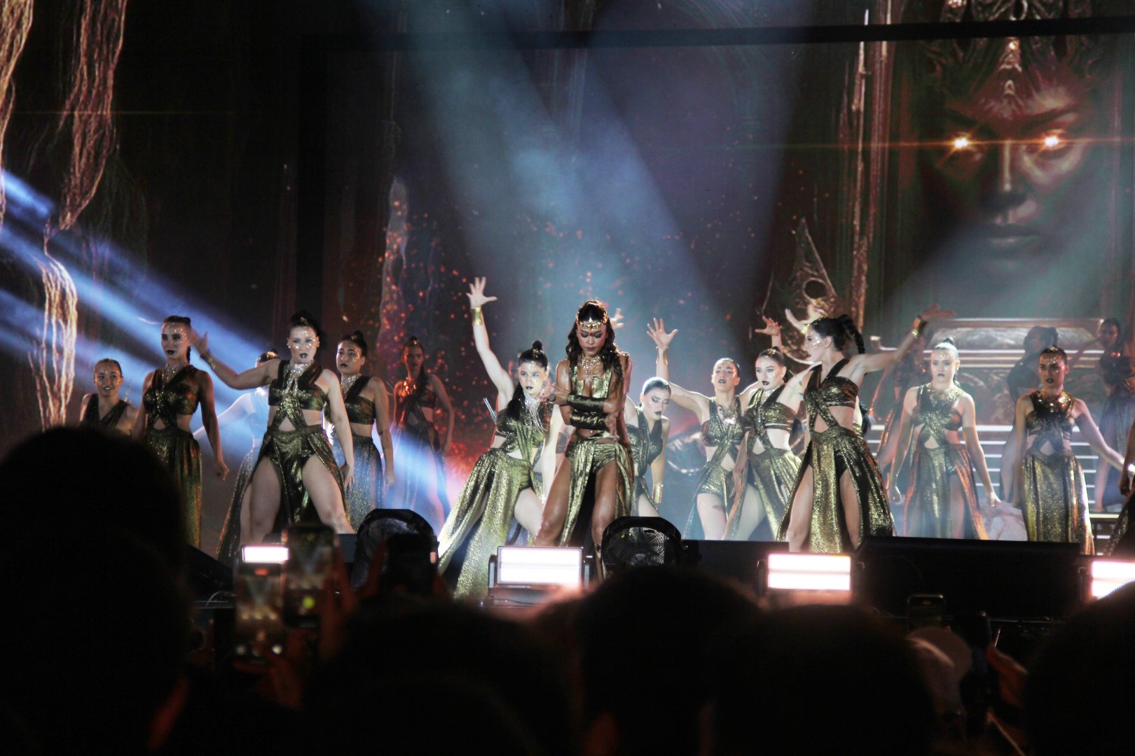 Dream Fest turns up heat in Azerbaijan's Baku with wild finale of beats and lights (PHOTO)