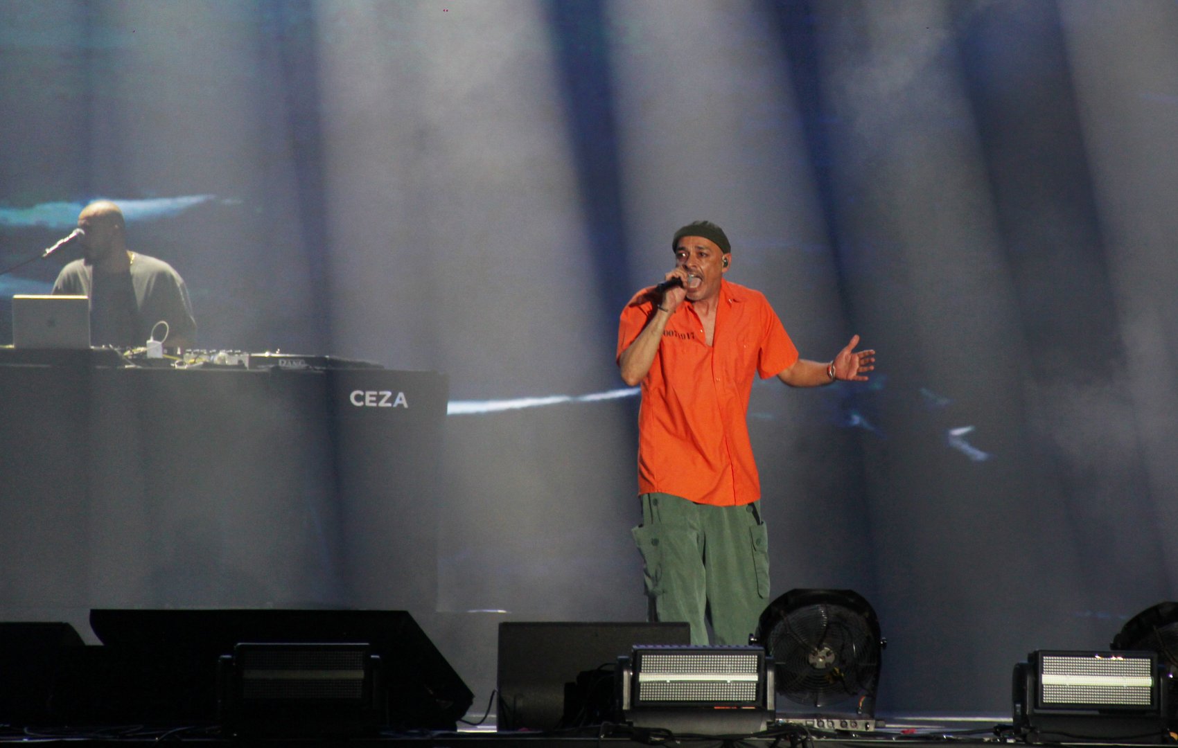 Dream Fest turns up heat in Azerbaijan's Baku with wild finale of beats and lights (PHOTO)