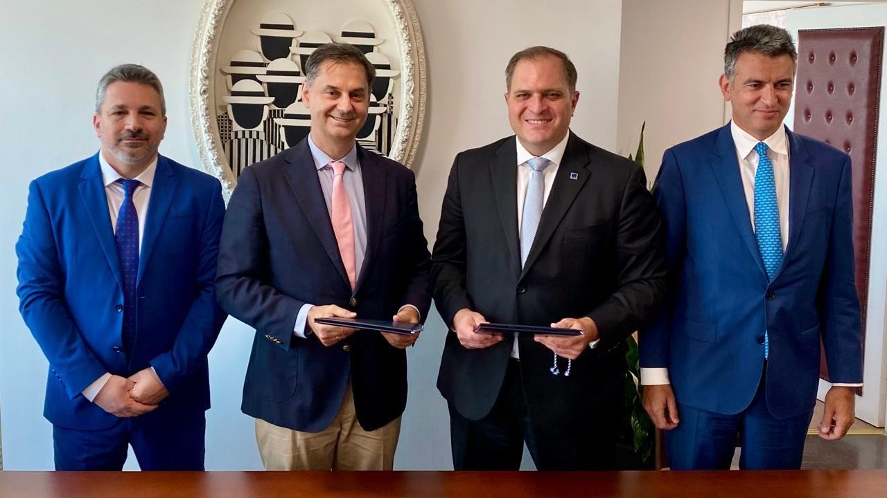 Greece signs memorandum to boost trade facilitation, business extroversion