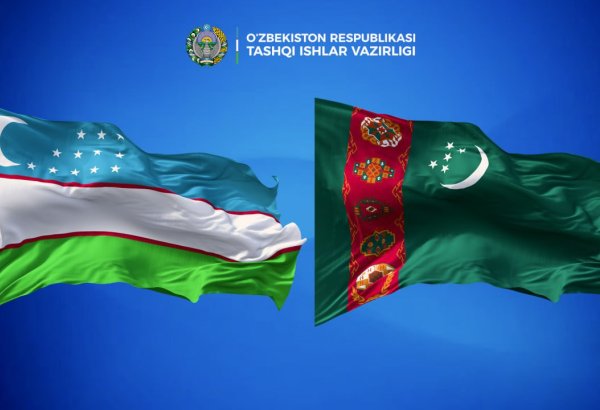 Uzbek, Turkmen foreign ministers hold talks on boosting economic and political ties