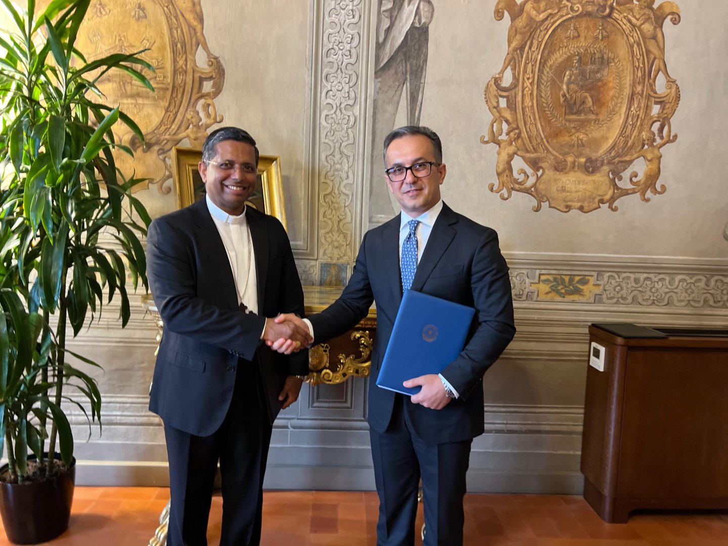 Azerbaijan, Vatican strengthen global interfaith ties with new agreement (PHOTO)