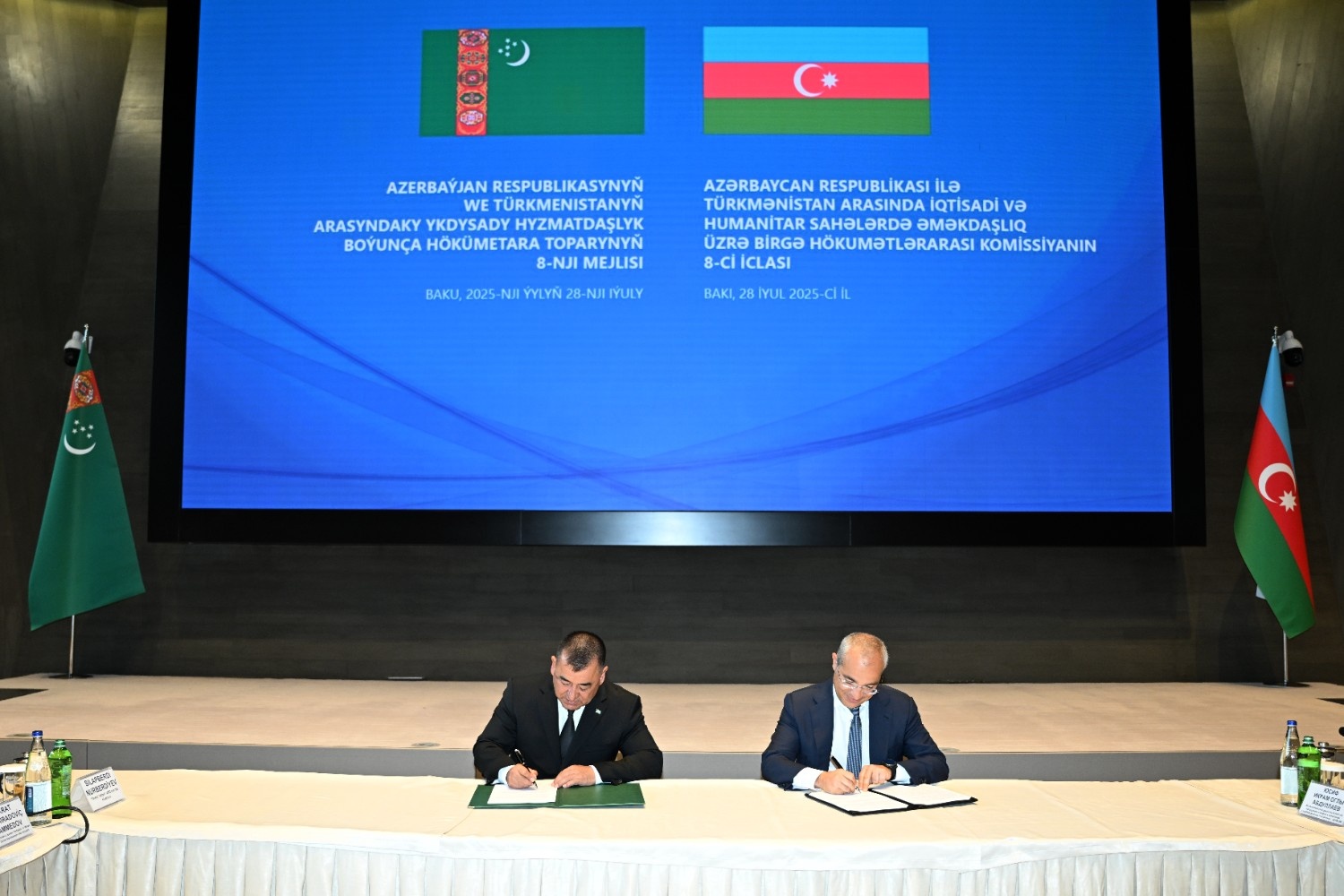 Azerbaijani-Turkmen joint intergovernmental commission views fresh outlooks (PHOTO)