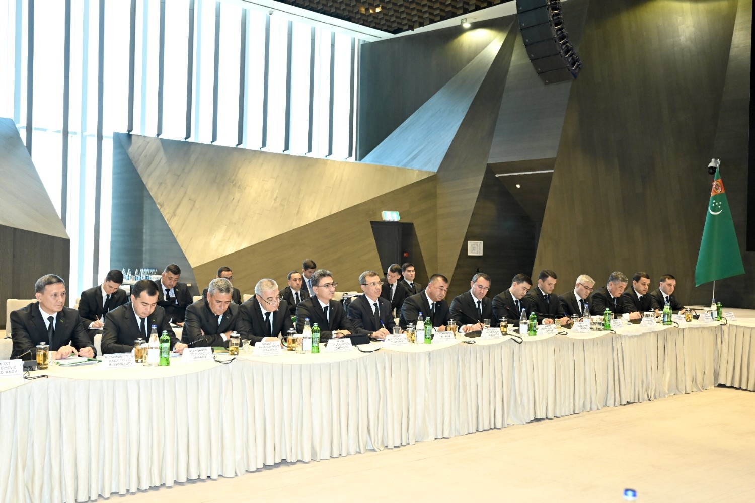 Azerbaijani-Turkmen joint intergovernmental commission views fresh outlooks (PHOTO)