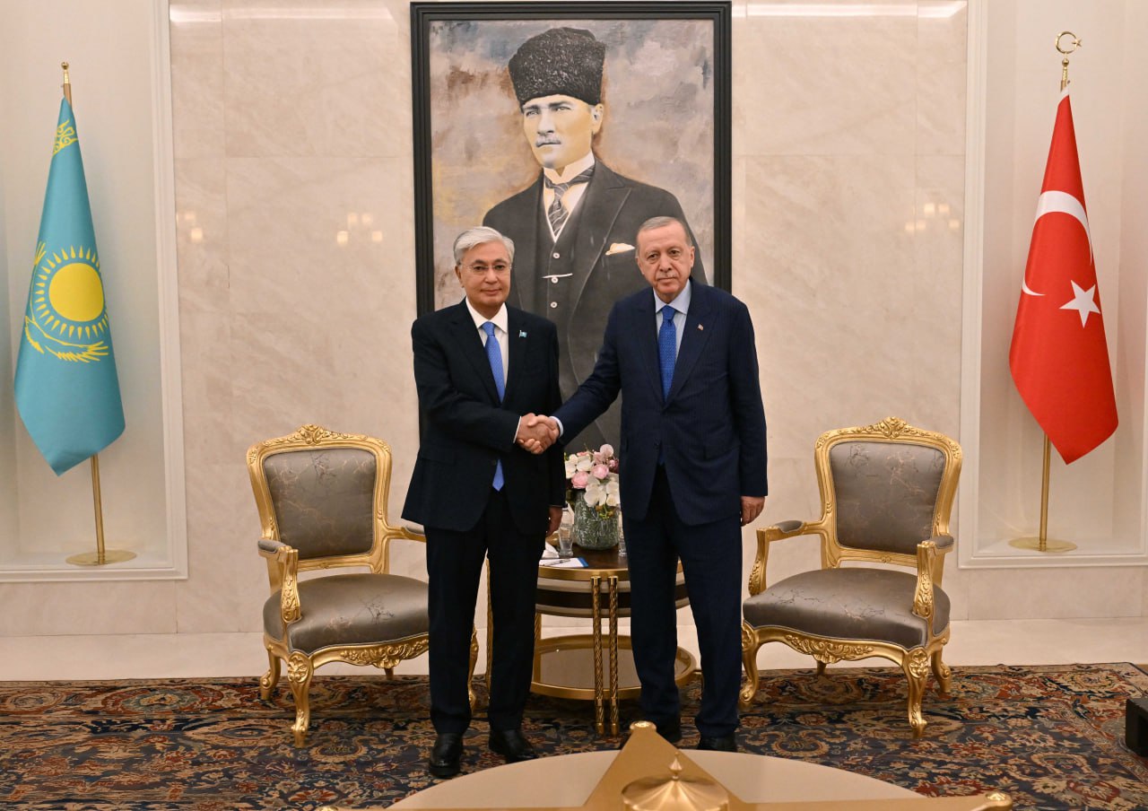 Kazakhstan’s Tokayev meets Recep Tayyip Erdogan