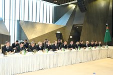 Azerbaijani-Turkmen joint intergovernmental commission views fresh outlooks (PHOTO)
