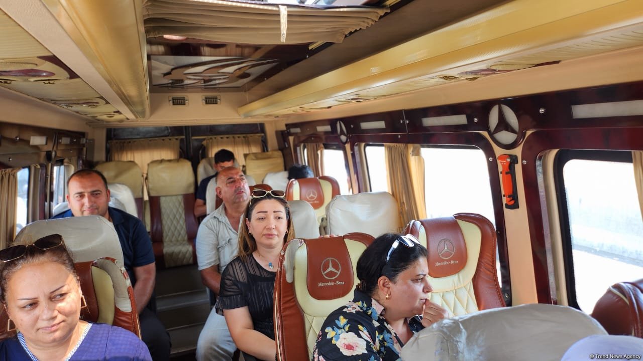 Another group of ex-IDPs sent to Ballija village in Azerbaijan's Khojaly district (PHOTO)
