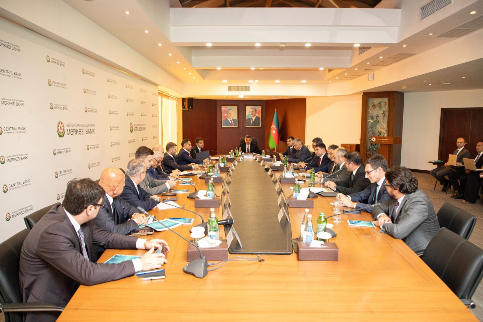 Azerbaijani banks convene to shape strategic roadmap ahead (PHOTO)