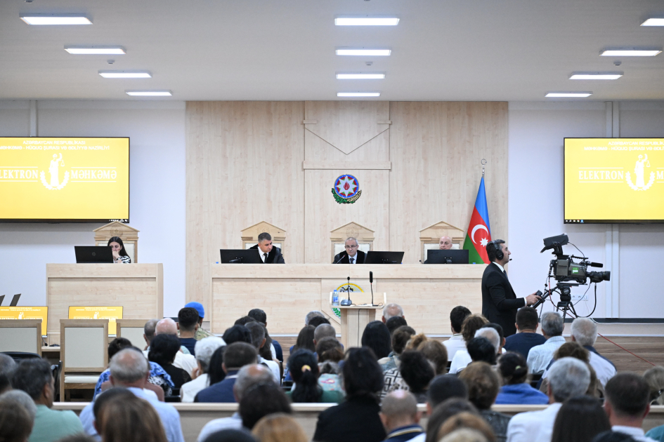 Azerbaijan’s Baku court continues proceedings on Ruben Vardanyan criminal case (PHOTO)