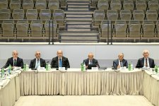 Sub-working groups debut with focus on economic growth and sustainable settlement (PHOTO)