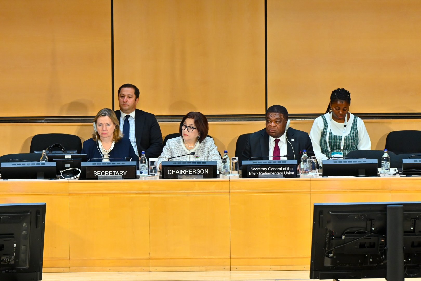 Azerbaijani Parliament head presides over second day of 6th World Conference of Speakers of Parliaments (PHOTO)