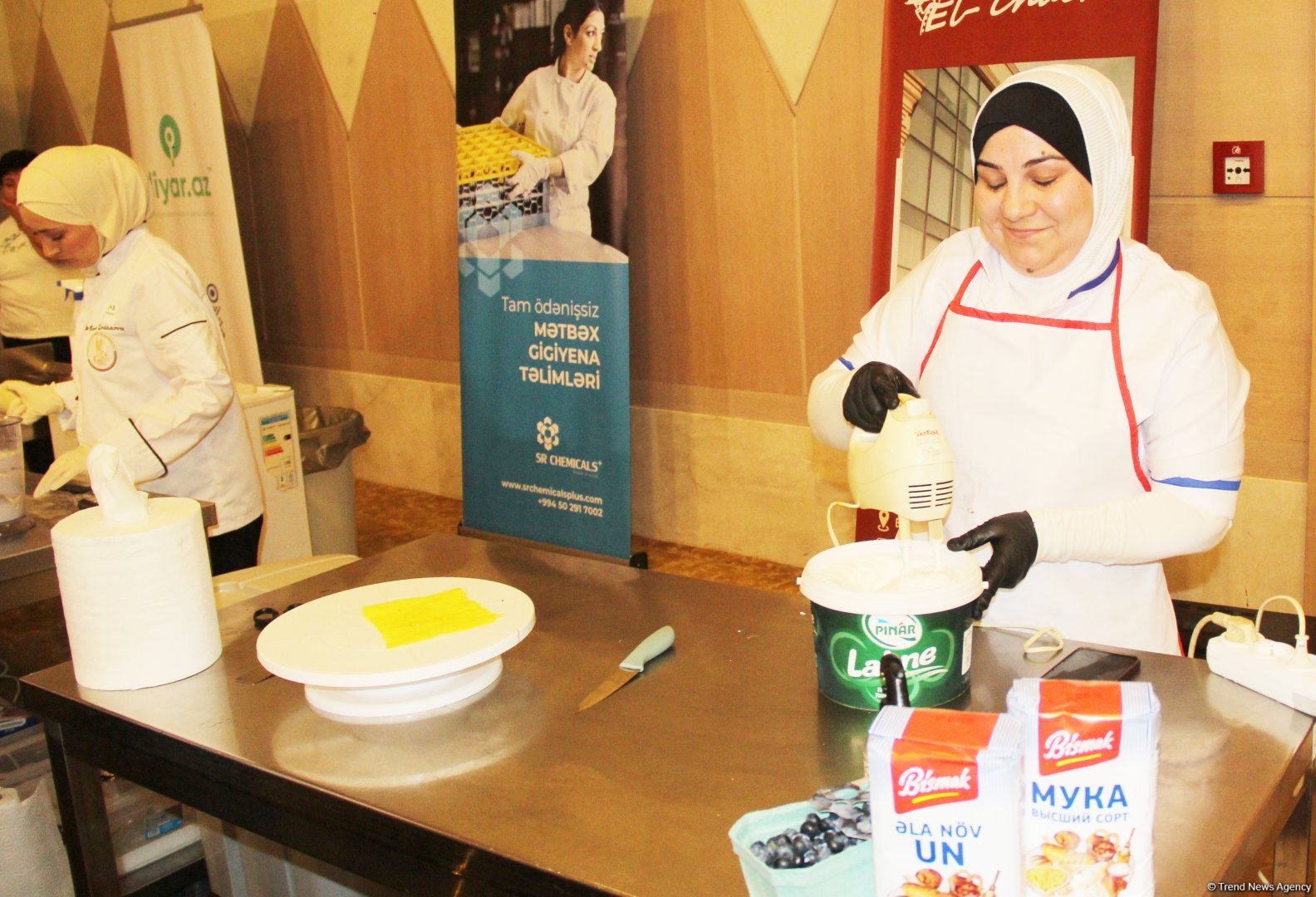 Azerbaijan's Baku hosts first Int'l Confectionery and Bakery Art Championship (PHOTO)