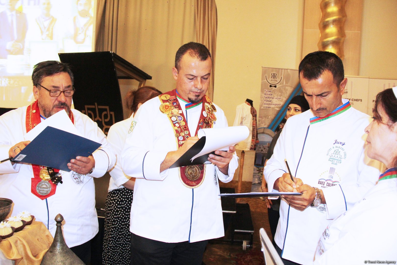 Azerbaijan's Baku hosts first Int'l Confectionery and Bakery Art Championship (PHOTO)