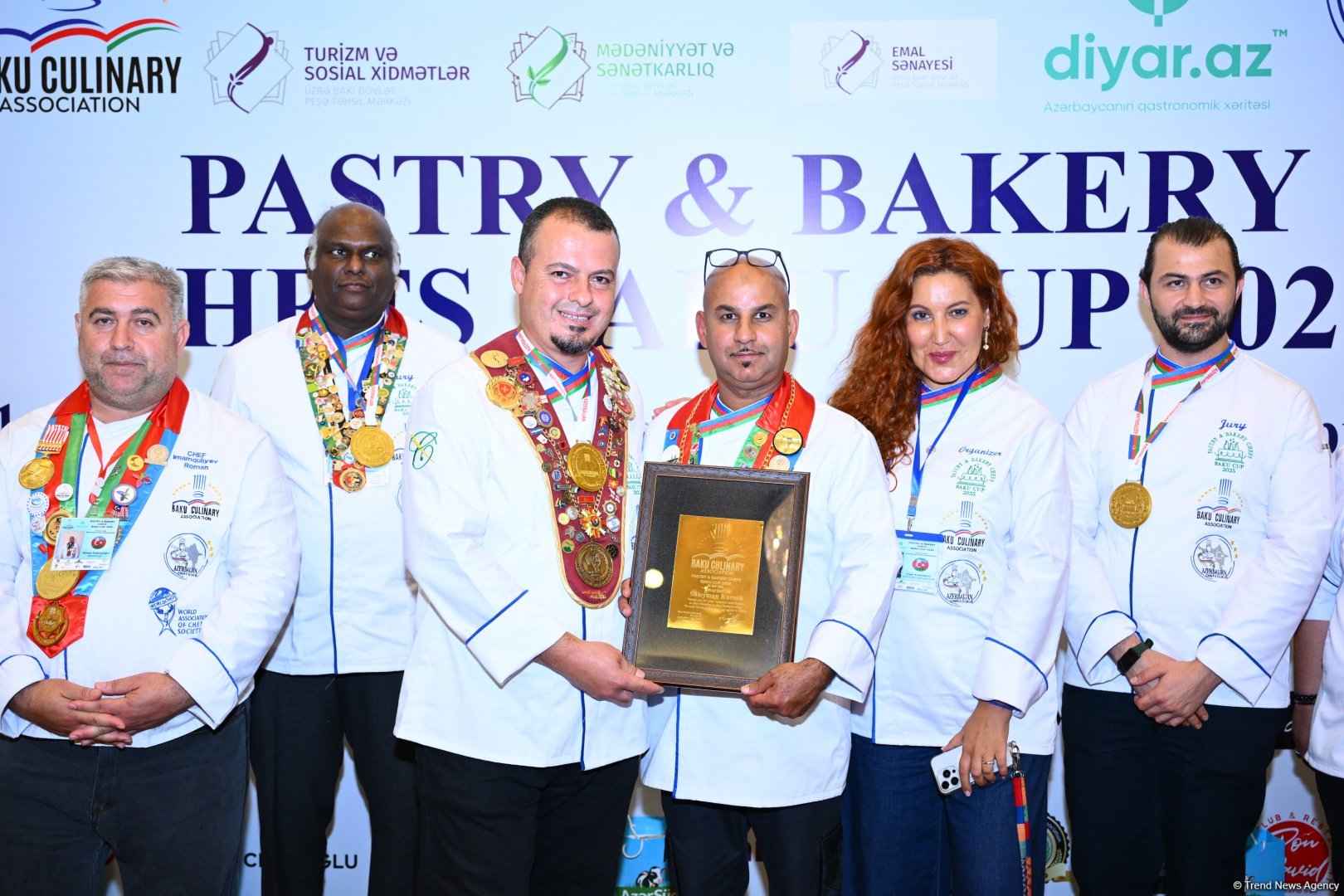 Azerbaijan's Baku hosts first Int'l Confectionery and Bakery Art Championship (PHOTO)