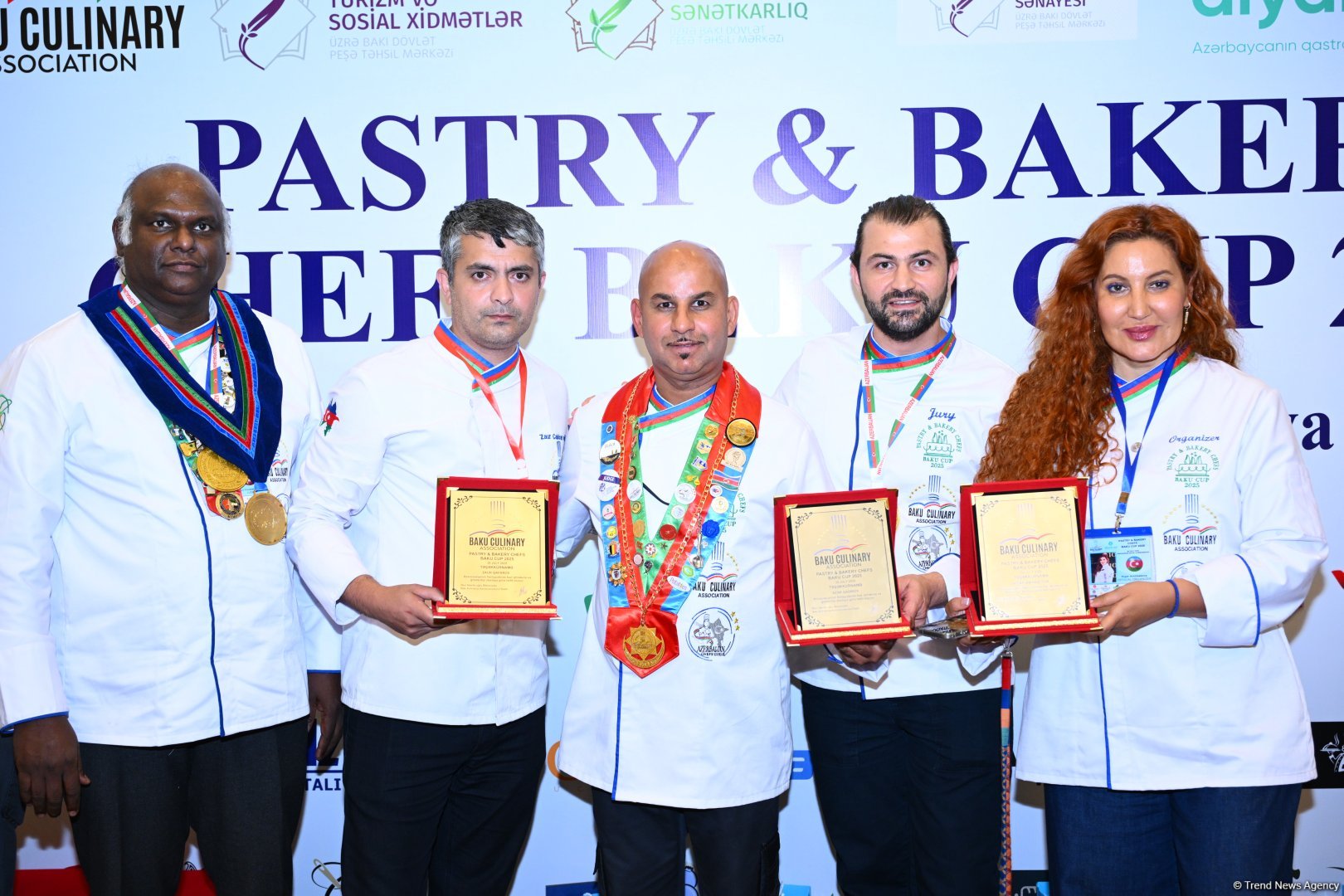 Azerbaijan's Baku hosts first Int'l Confectionery and Bakery Art Championship (PHOTO)