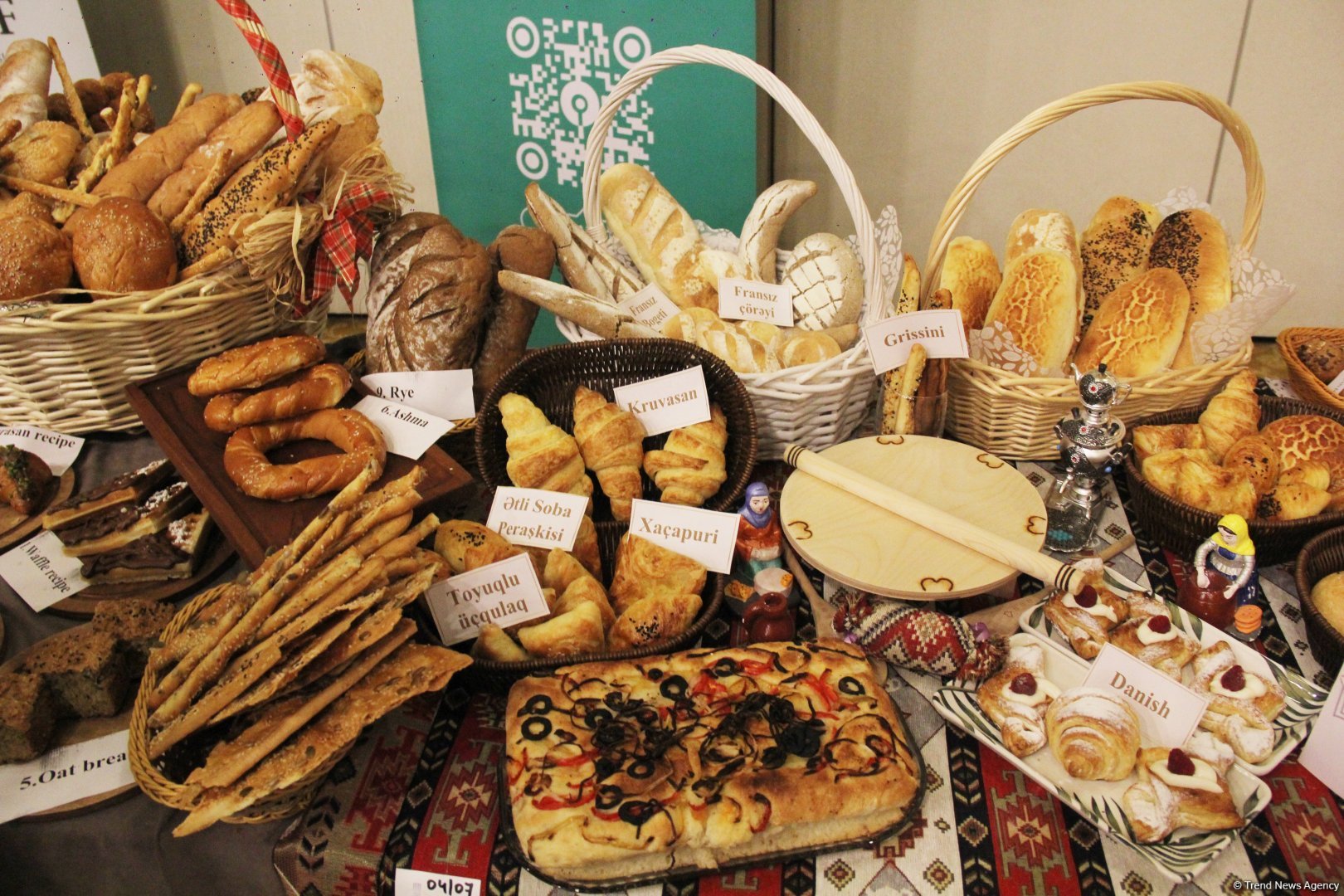 Azerbaijan's Baku hosts first Int'l Confectionery and Bakery Art Championship (PHOTO)