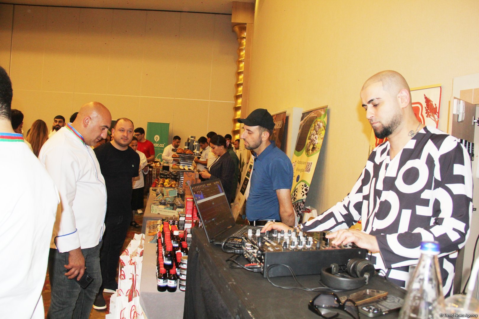 Azerbaijan's Baku hosts first Int'l Confectionery and Bakery Art Championship (PHOTO)