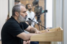 Armenian armed forces' house-destroying victims and mine victims testify in court (PHOTO)