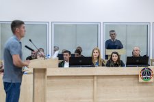 Armenian armed forces' house-destroying victims and mine victims testify in court (PHOTO)