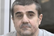 Armenian armed forces' house-destroying victims and mine victims testify in court (PHOTO)
