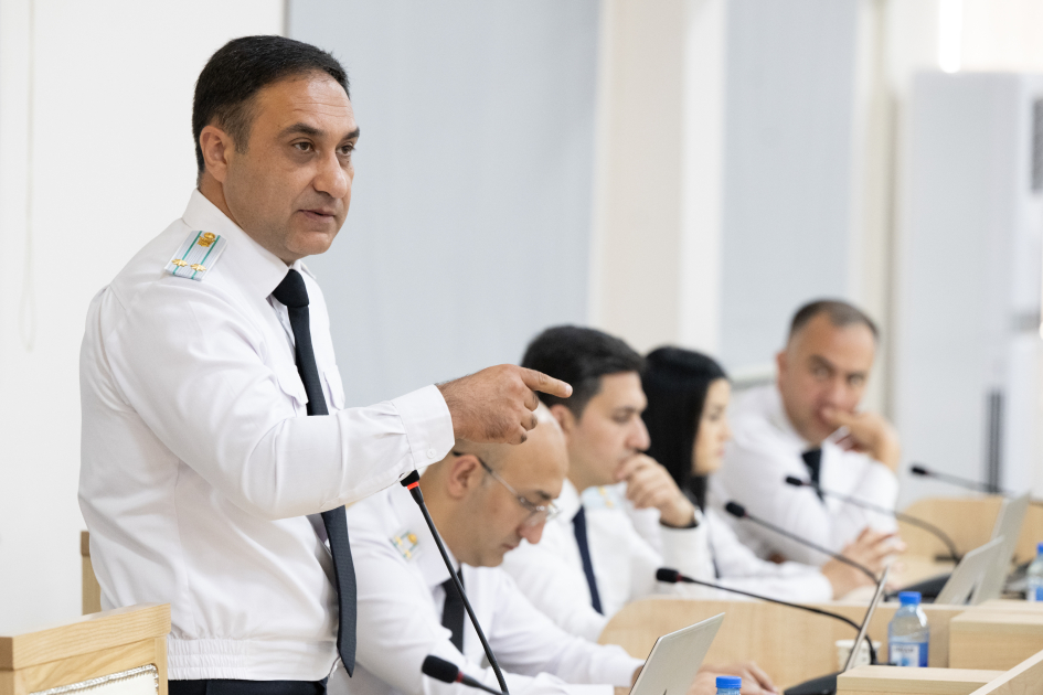 Armenian armed forces' house-destroying victims and mine victims testify in court (PHOTO)