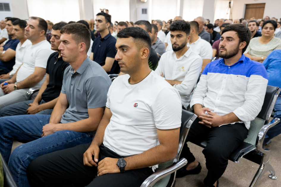 Armenian armed forces' house-destroying victims and mine victims testify in court (PHOTO)