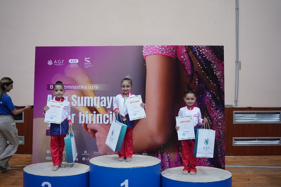 Azerbaijan's Sumgayit crowns champions at Rhythmic Gymnastics Championship (PHOTO)
