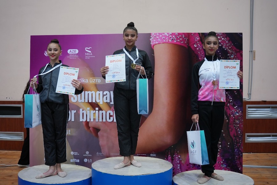 Azerbaijan's Sumgayit crowns champions at Rhythmic Gymnastics Championship (PHOTO)