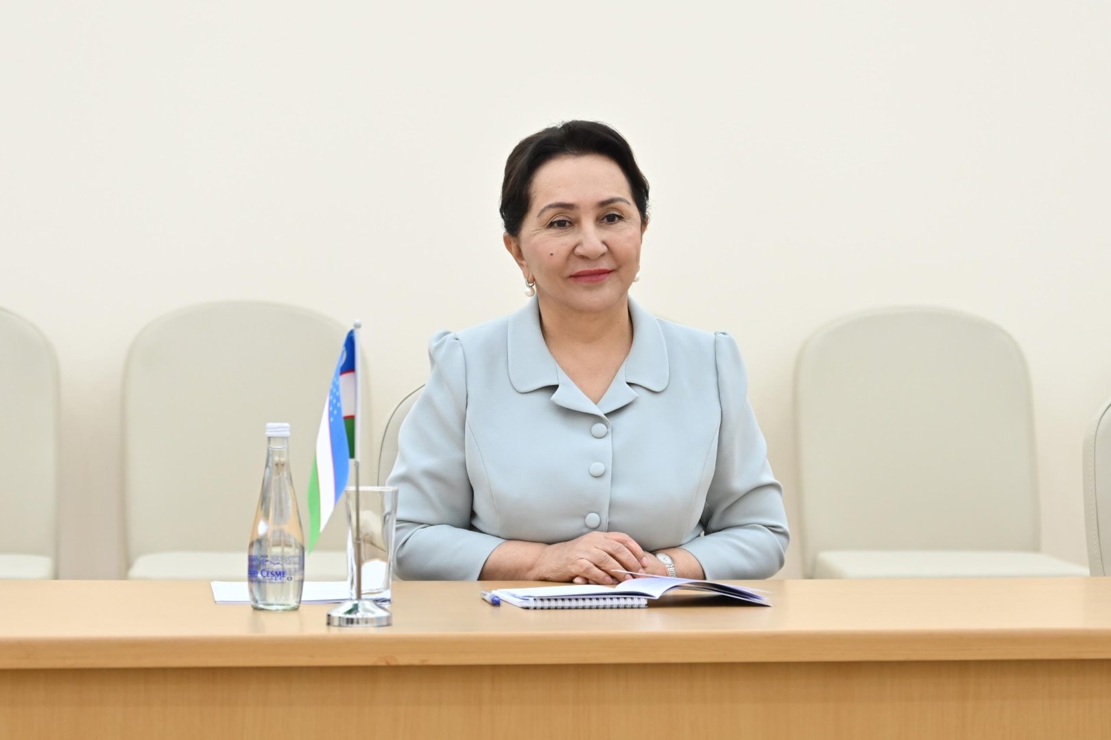 Azerbaijani Parliament head meets with Chairperson of Uzbekistan's Senate in Turkmenistan (PHOTO)