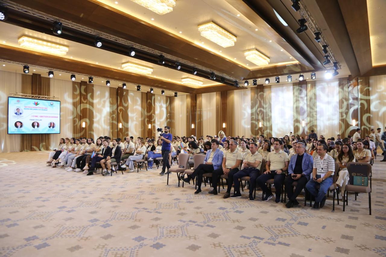 Azerbaijan's 6th Diaspora Youth Summer Camp debates constitution and sovereignty (PHOTO)