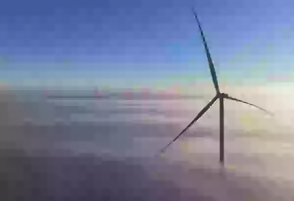 Uzbekistan shatters records in solar and wind power generation