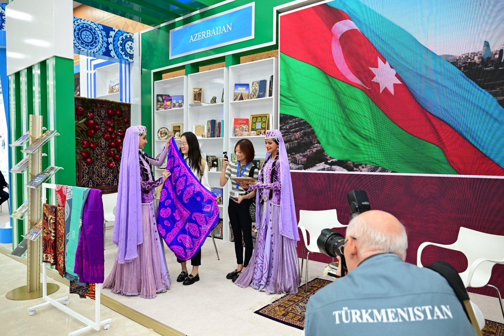 Turkmenistan celebrating Azerbaijan National Days (PHOTO)
