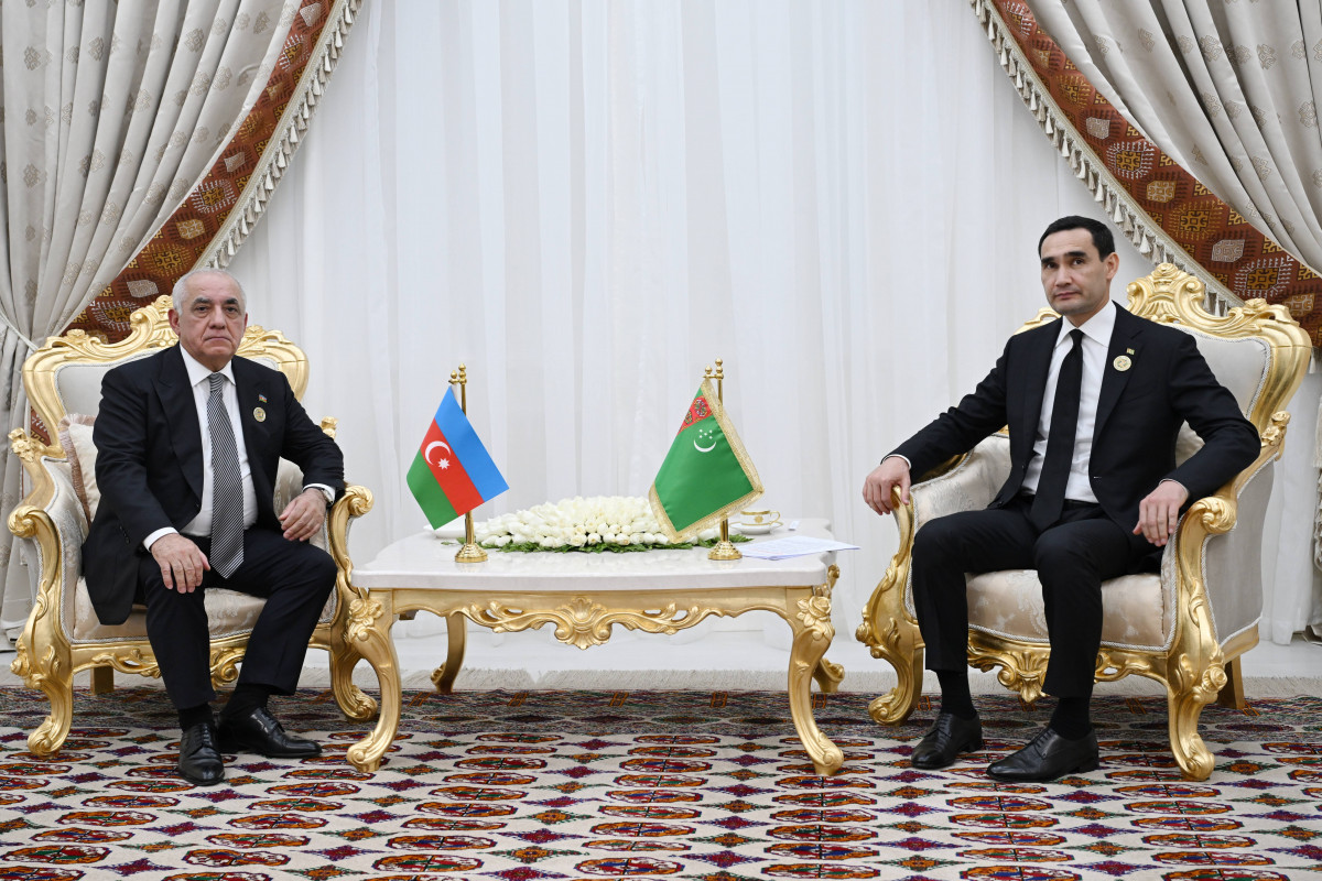 Azerbaijani PM meets with President of Turkmenistan